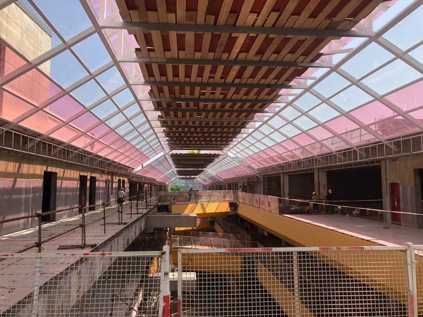 Nanjing Wuxiang Night Market Roof Project: Solid Polycarbonate Sheet Application