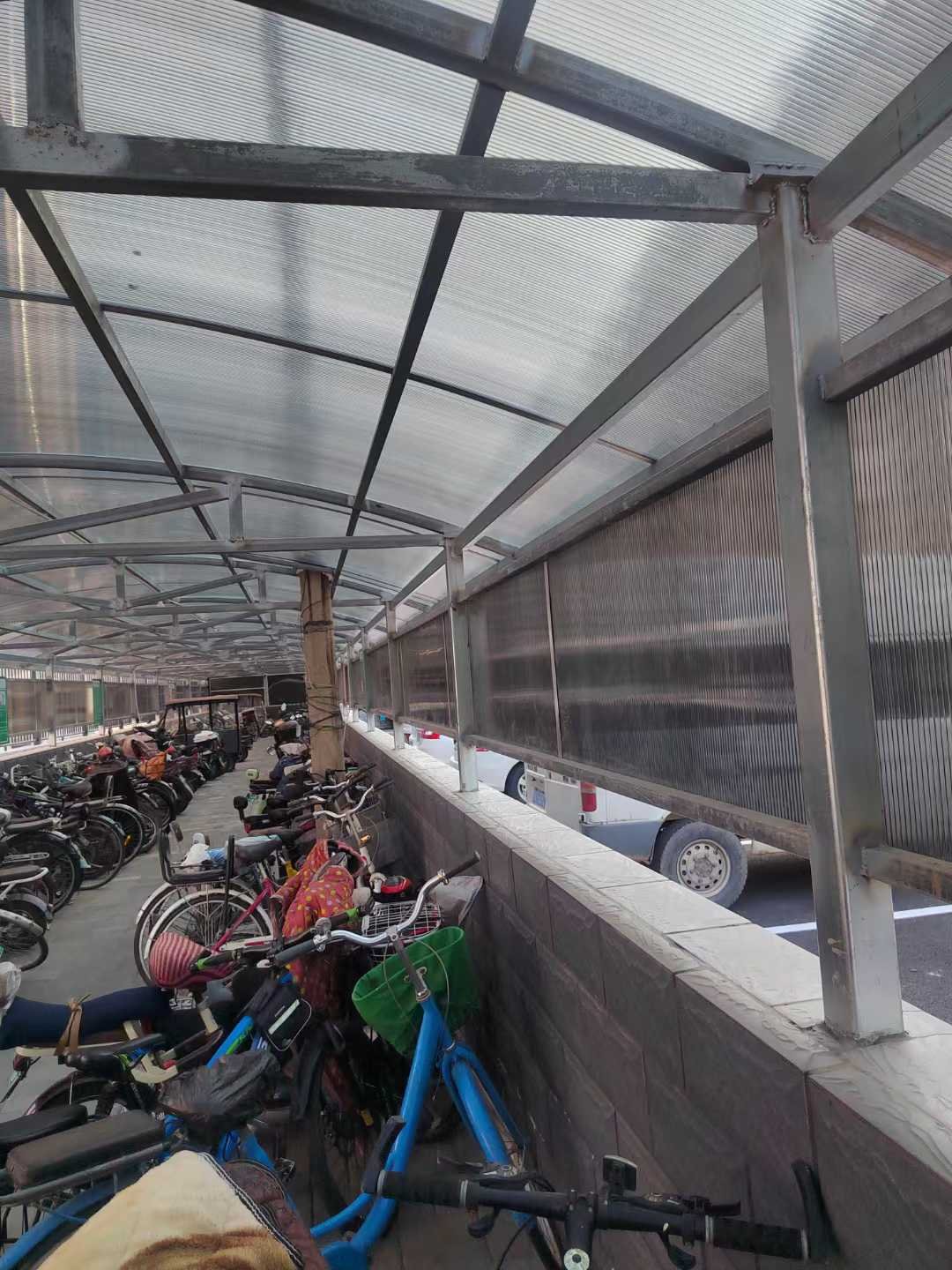 Polycarbonate Sheet Thermal Expansion: Why Gap Allowance Matters and How to Install Correctly