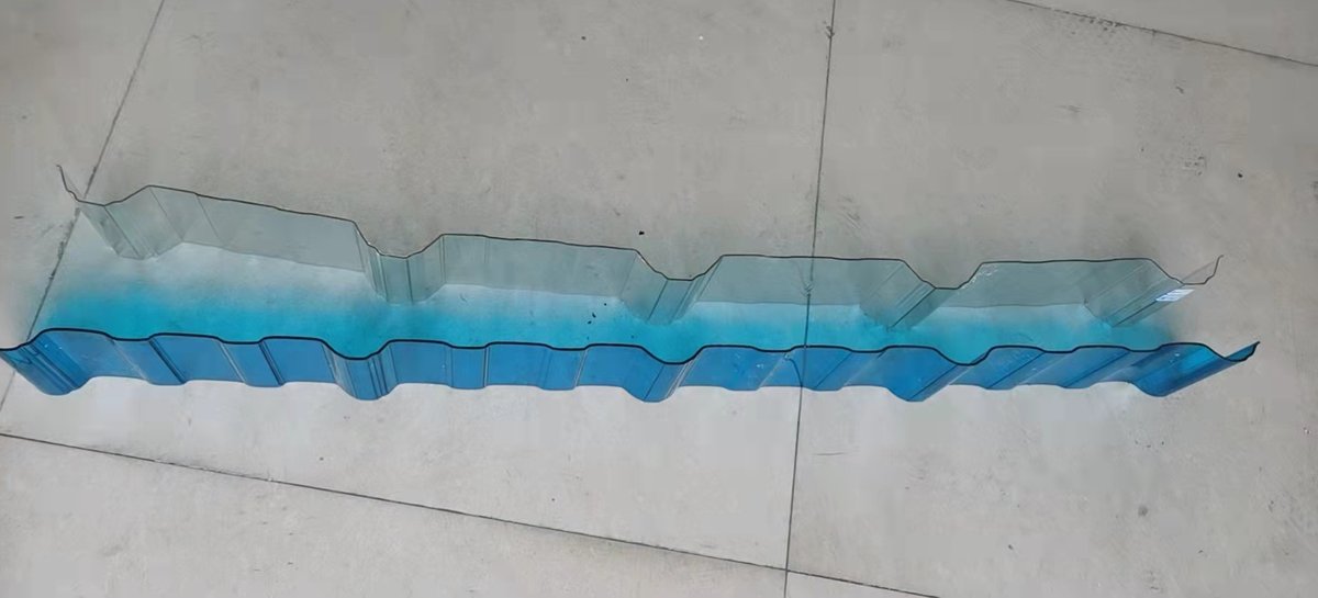 Blue corrugated polycarbonate roofing sheet with wave profile