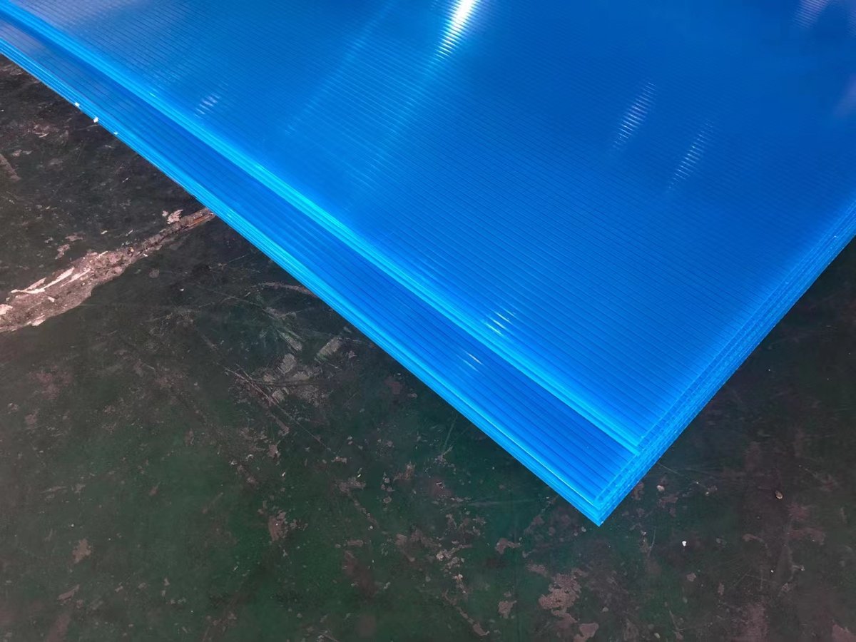 Multiwall Polycarbonate Sheet Installation Guide 2026: UV Side, Thermal Expansion & Sealing