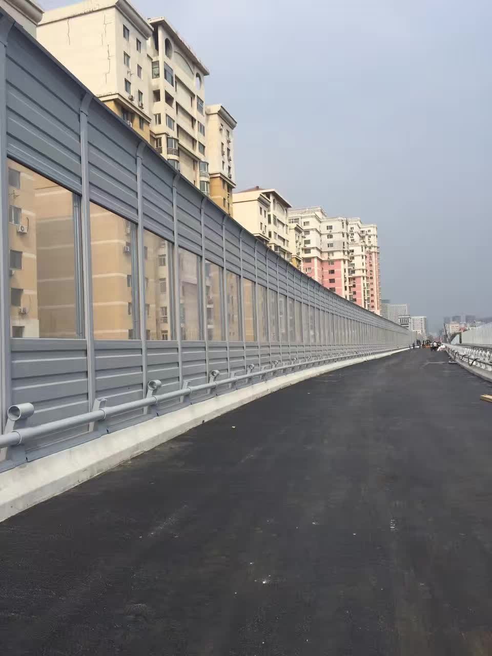 Solid Polycarbonate Sheet Projects 2026: Transparent Noise Barriers for Highways and Railways