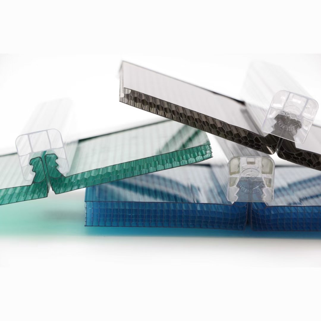 How to Install U-Lock Polycarbonate Roofing Panels: System, Fastening and Sealing Guide